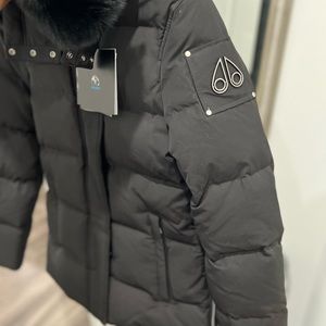 Moose Knuckle Women Astoria Jacket Size Medium